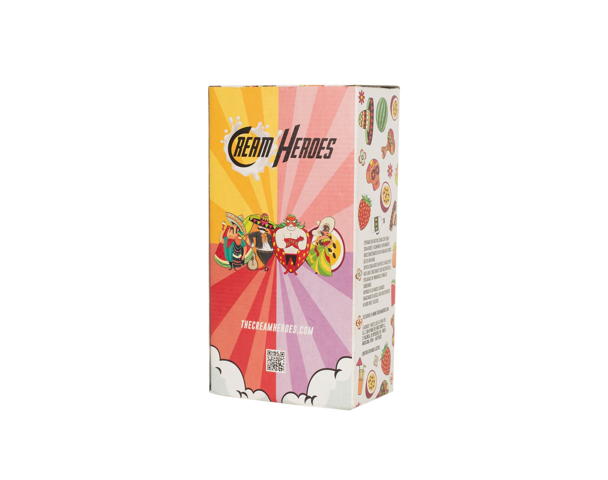 Rückseite der Capitán Fresón Geschenkverpackung mit buntem Design und Cream Heroes-Maskottchen, inspiriert von Luchadores.