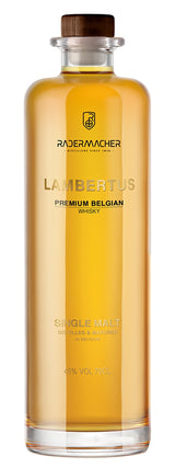 Flasche Lambertus Pure Single Malt Whisky aus Belgien mit Holzverschluss und goldgelber Farbe