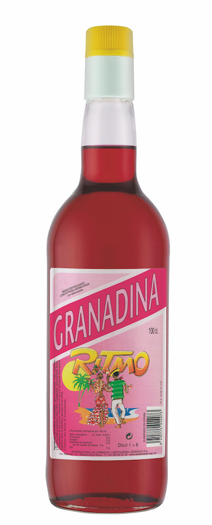 Flasche Ritmo Granadina alkoholfrei, 1 L, mit pink-gelbem Etikett und tropischem Motiv, rote Farbe, gelber Schraubverschluss.